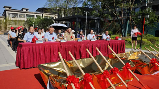 1722680385445894.jpg 3.jpg